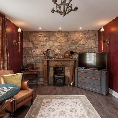 Canongate Luxury Homestay Edinburgh Buitenkant foto