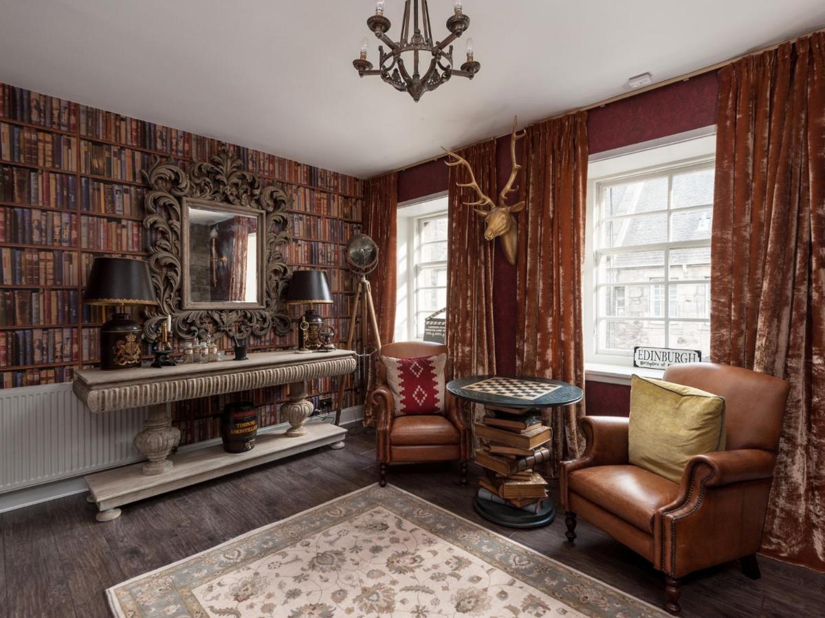 Canongate Luxury Homestay Edinburgh Buitenkant foto