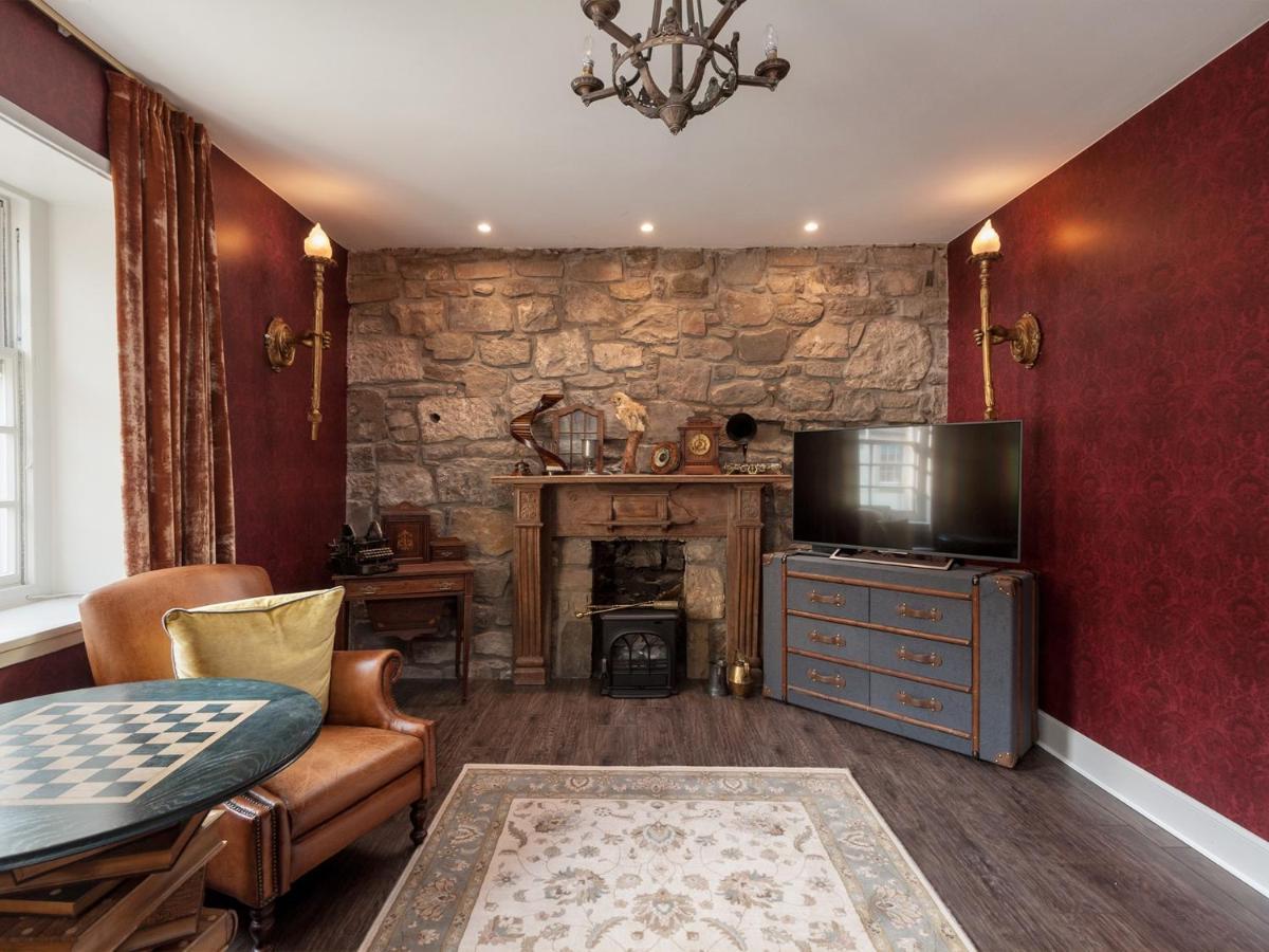 Canongate Luxury Homestay Edinburgh Buitenkant foto
